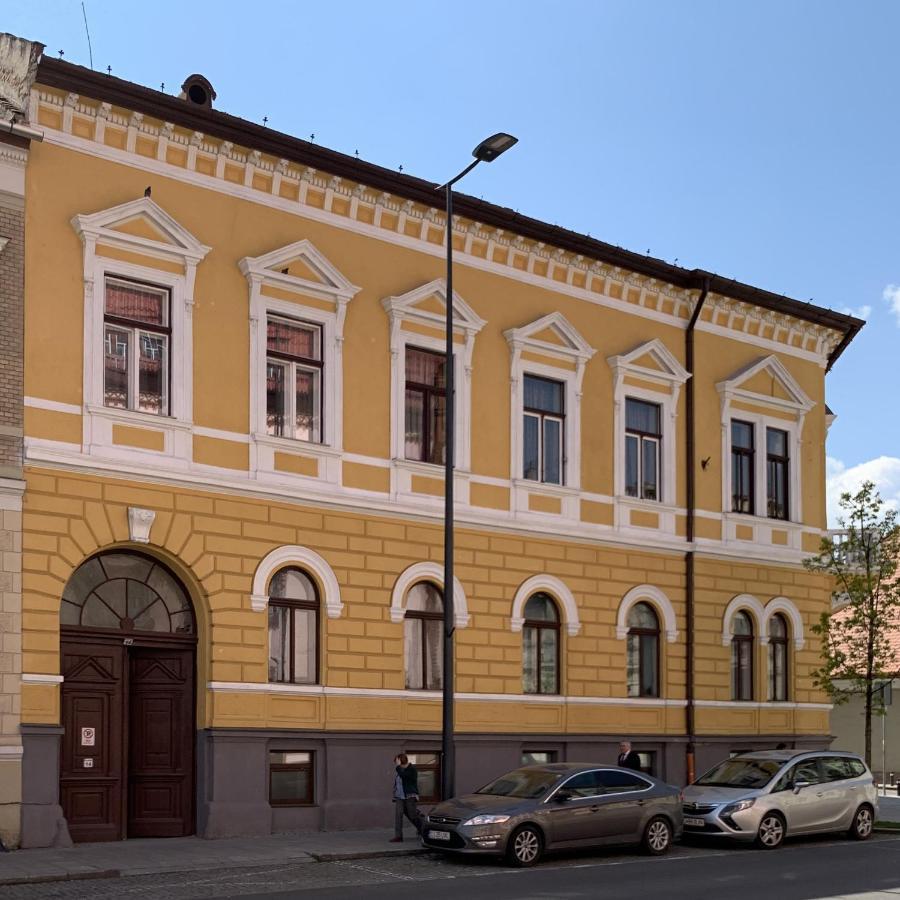 Charming Central Apartments Cluj-Napoca Luaran gambar