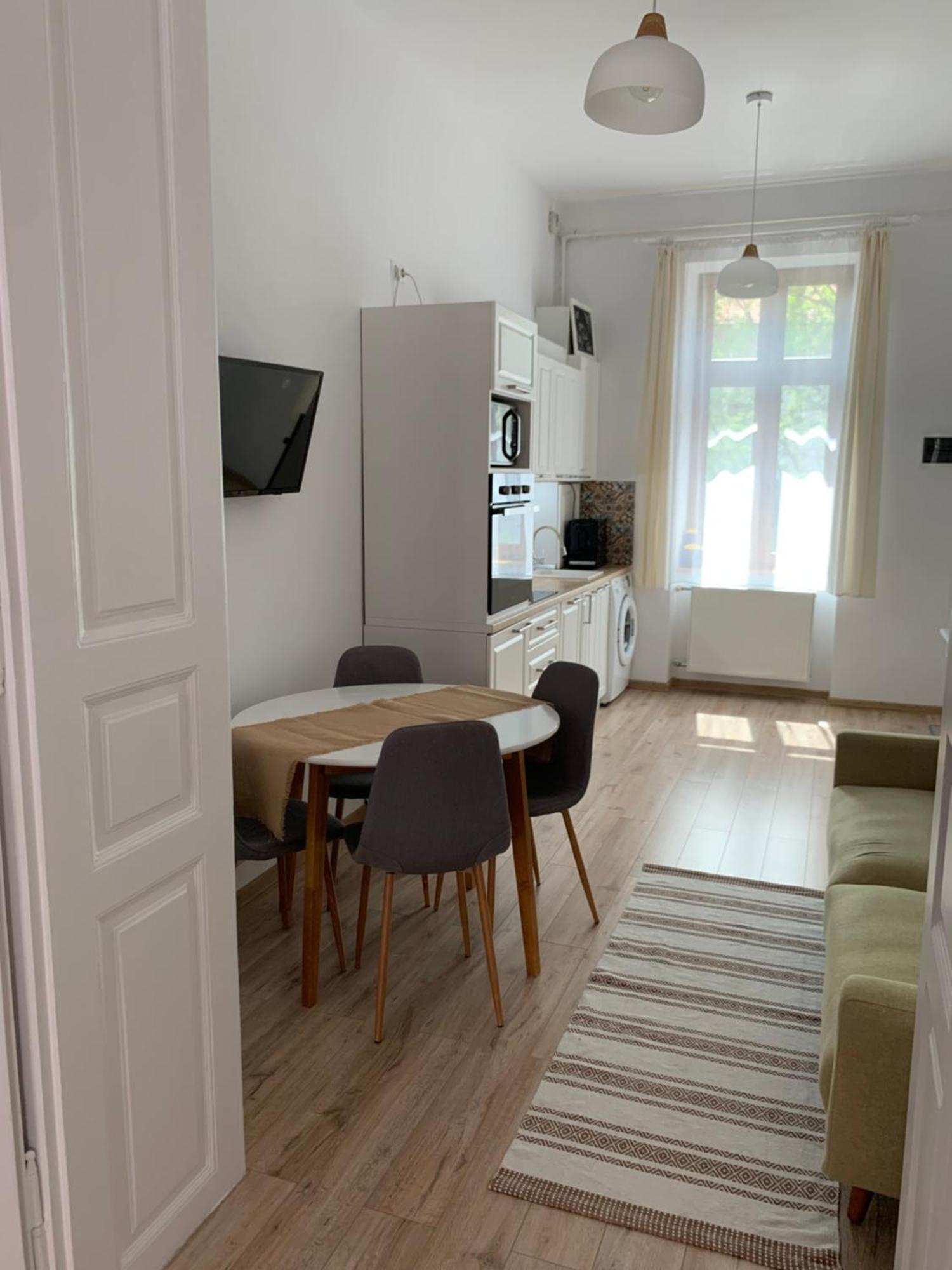 Charming Central Apartments Cluj-Napoca Luaran gambar