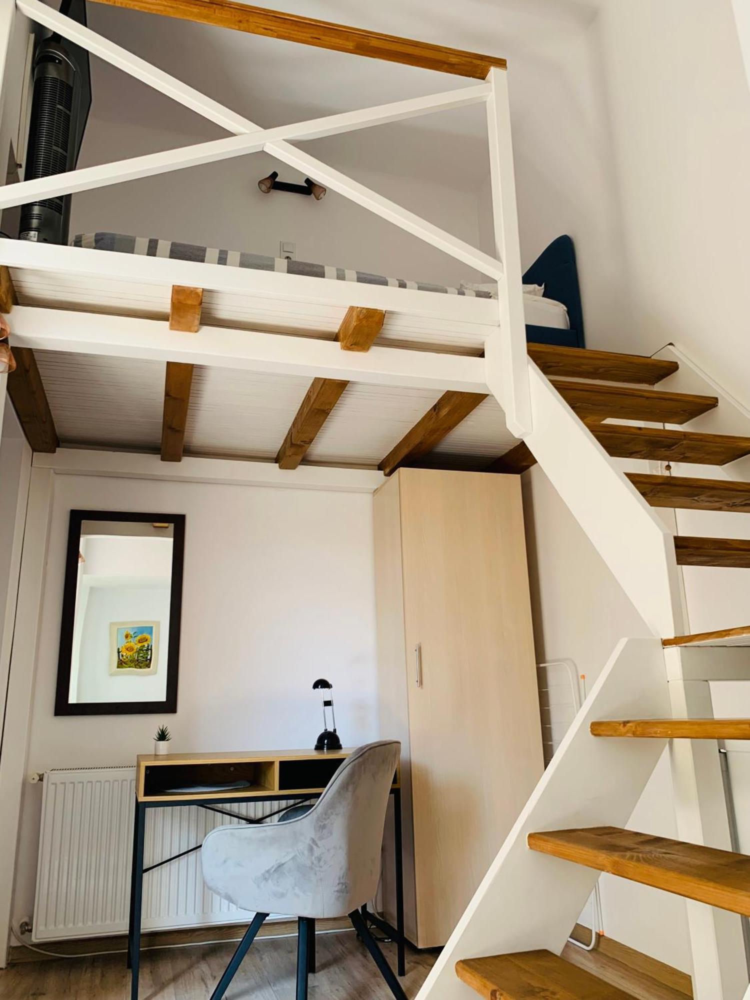 Charming Central Apartments Cluj-Napoca Luaran gambar
